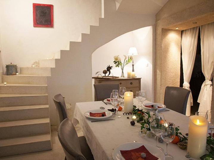 Domaine La Parpaille Hotel Cucuron Luaran gambar